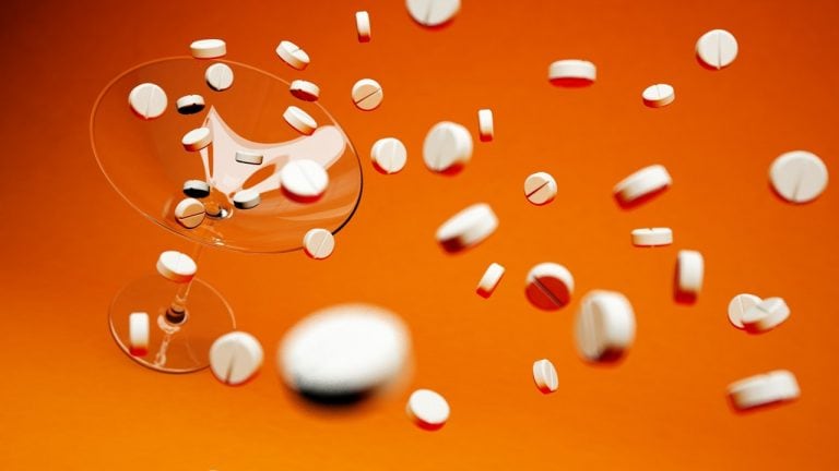 美国FDA建议限制3种药物的复合