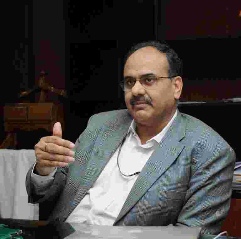 Ajay Bhushan Pandey是下一个税务局