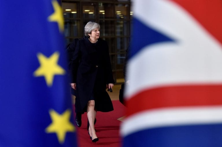英国PM Theresa May：摆脱我的风险延迟Brexit