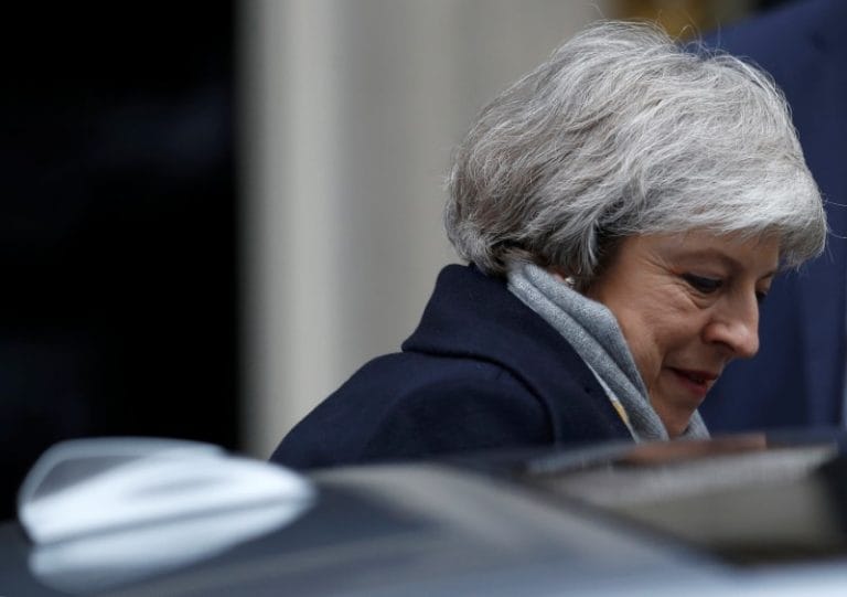 英国PM可能会在赢得信心投票后旨在结束Brexit Stalemate