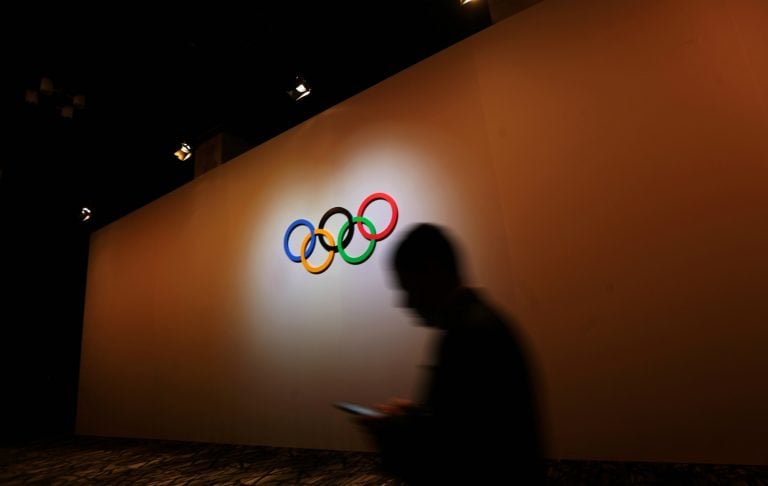 奥运会：在巴基斯坦运动员被否认的签证后，IOC敦促印度孤立