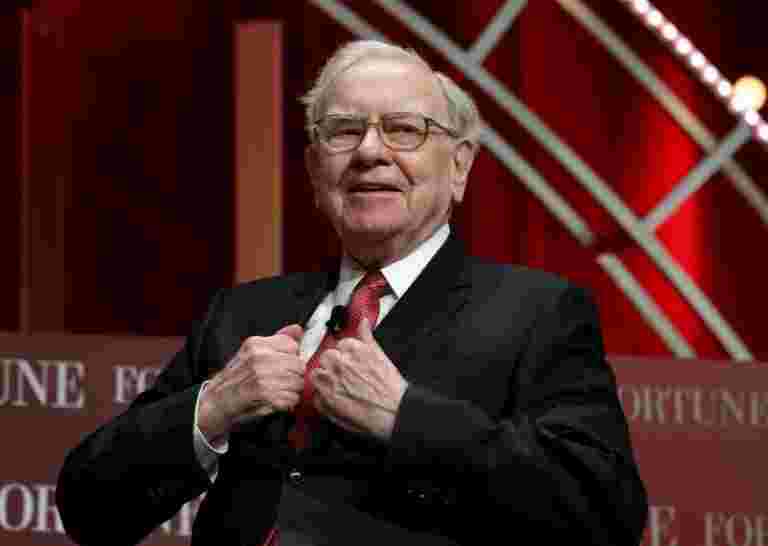 Warren Buffett表示，Apple内容计划难以预测，推出航空公司安全