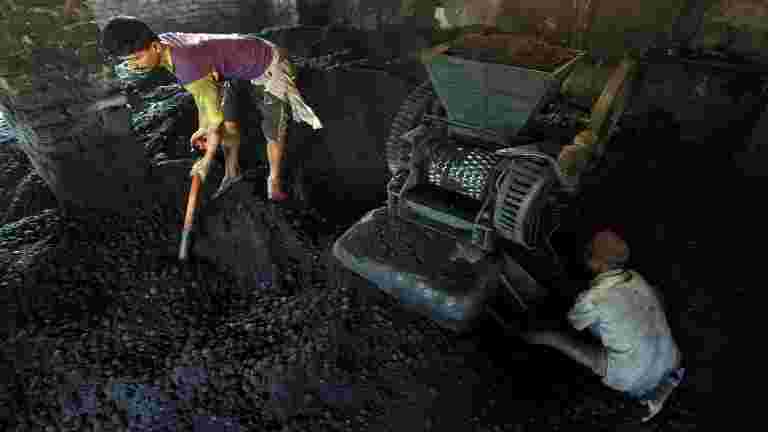 促进印度公用事业更高煤炭进口的改革缓慢