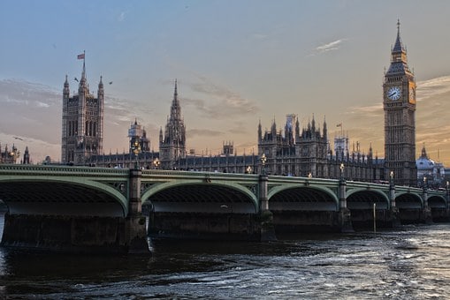 伦敦长市长说，印度 - 英国贸易不等待Brexit