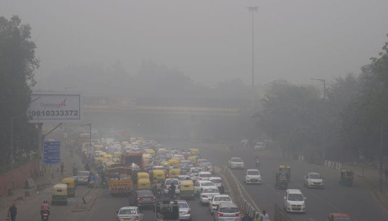 德里的空气质量转动严重