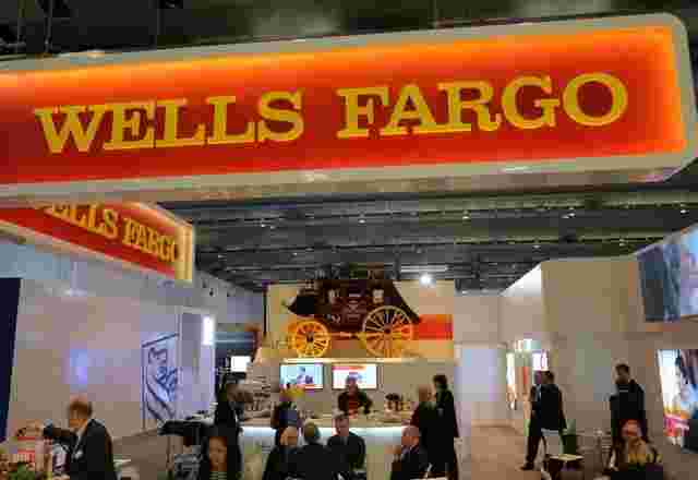 Wells Fargo的贷款书缩小，利润未命中估计