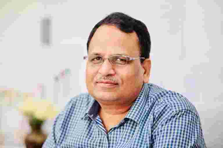 Delhi Govt赞成在GST政权下带来汽油，柴油：Satyendar Jain.