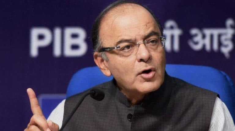 Arun Jaitley Slams Poca，谈到了对银行家的逮捕