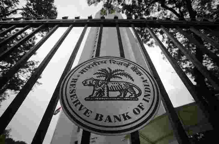 报告称，RBI要求评级机构扫描公司的银行详细信息，以评估偿还贷款的能力