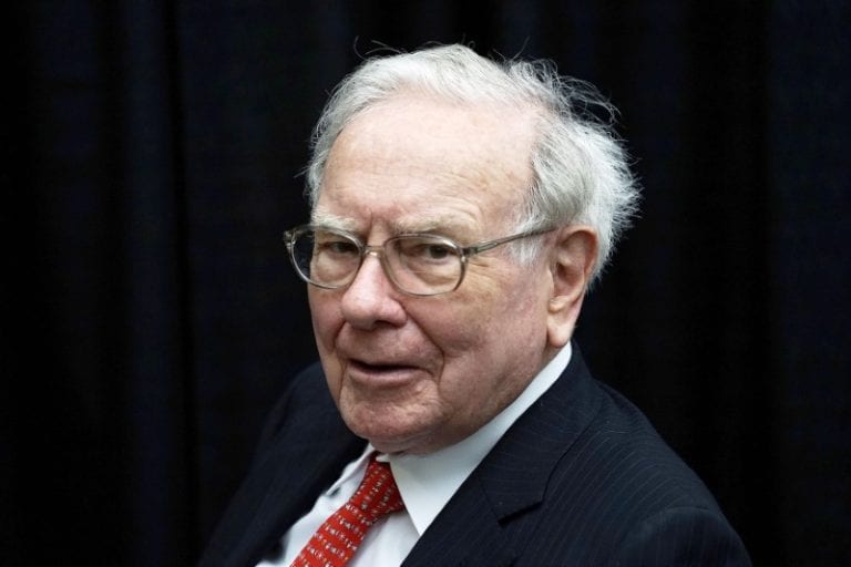Warren Buffett的伯克希尔Hathaway希望在Kotak Mahindra Bank购买10％的股权