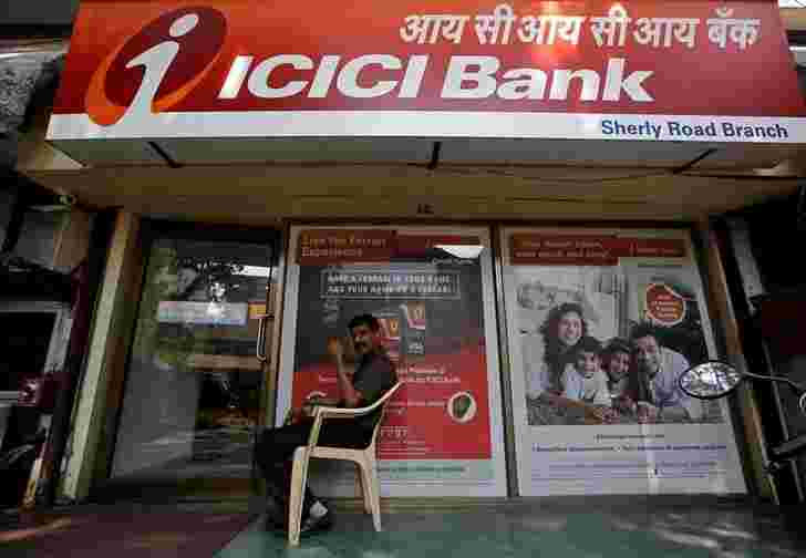 报告称，ICICI银行为删除高级管理层的标题