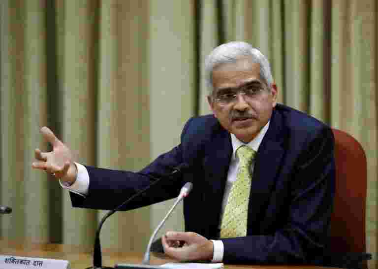 RBI Governor Shaktikanta DAS于2月21日迎接银行负责人的速度削减