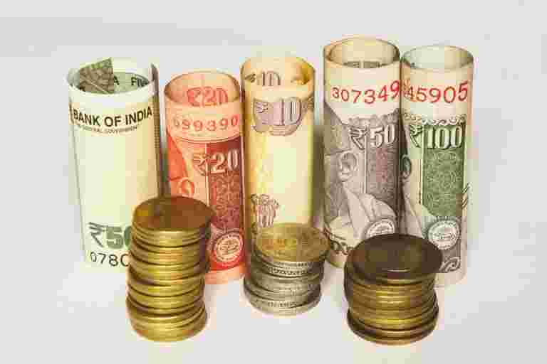 联盟预算2021-22：如果银行暂时禁用，将允许押金持有人提取最多5万卢比